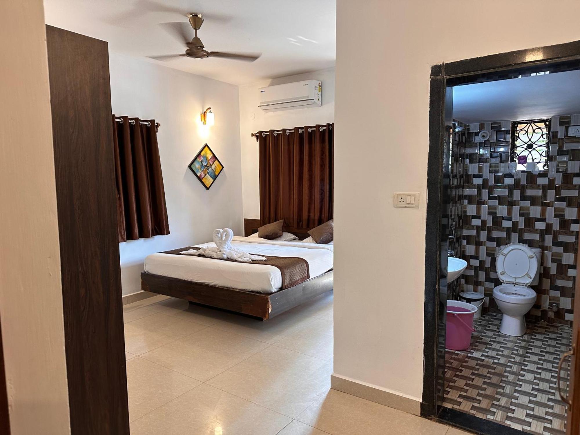 Aura Rooms & Swimming Pool, Calangute Exterior foto