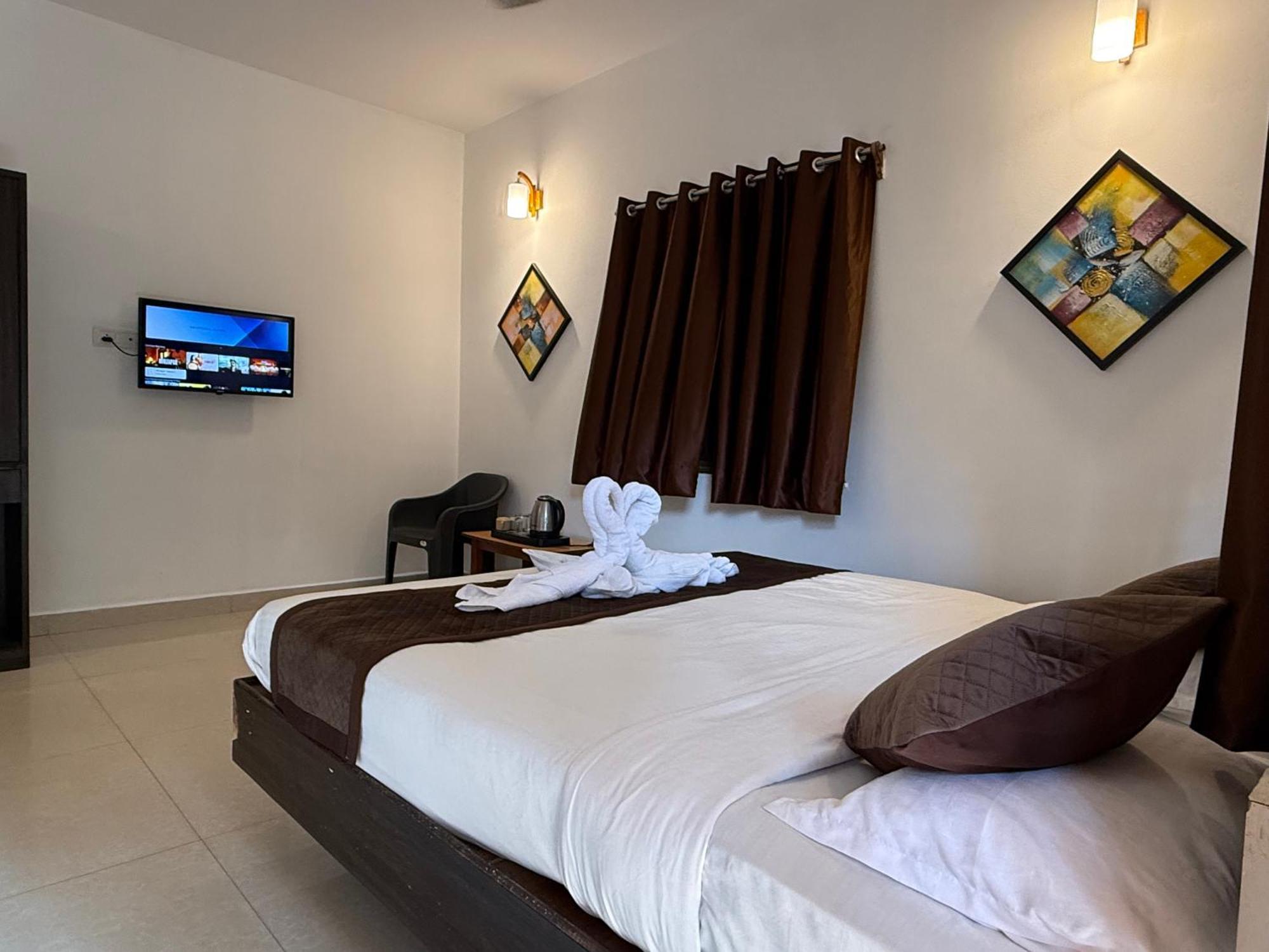 Aura Rooms & Swimming Pool, Calangute Exterior foto